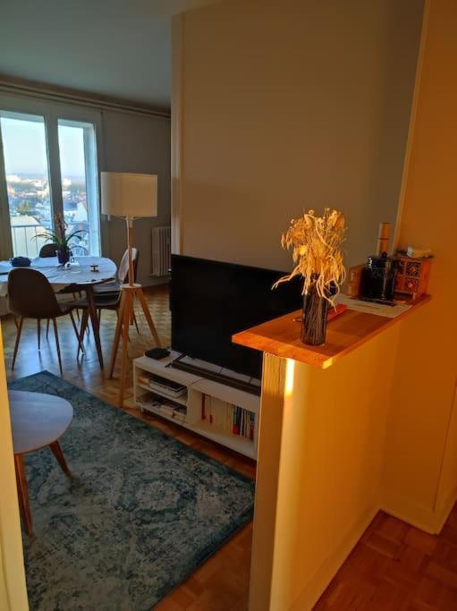 Superbe Appartement Lumineux Avec Vue Imprenable Tours Exterior photo