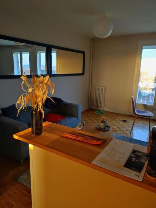 Superbe Appartement Lumineux Avec Vue Imprenable Tours Exterior photo